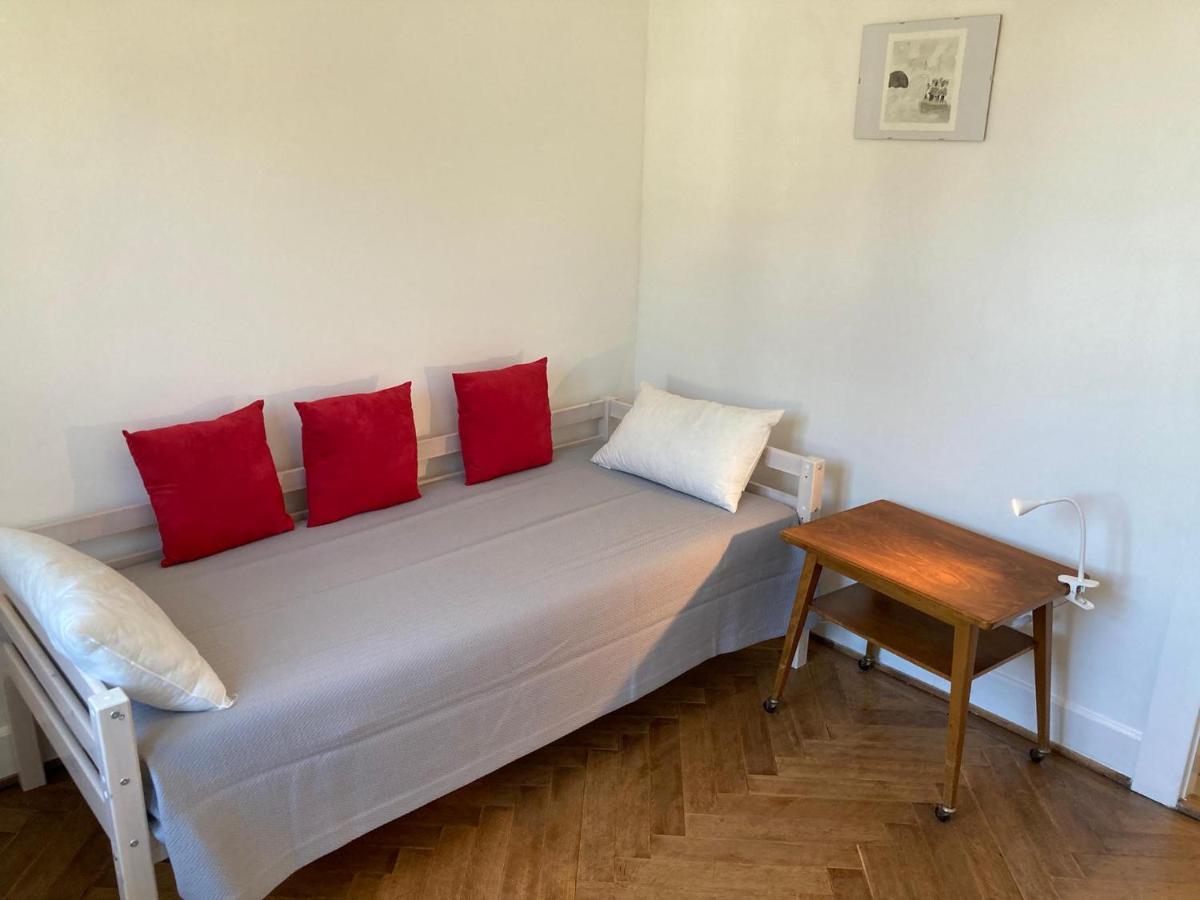 Charmant 2 Pieces Avec Parking Prive Lausana Exterior foto